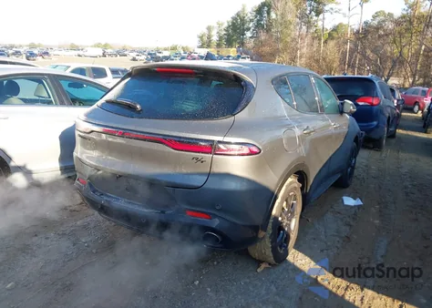 2024 Dodge Hornet R/T Eawd z USA, uszkodzony, nr VIN ZACPDFCW5R3A14738